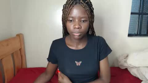 Snapshot of malia_latifa chatting on 02.16.26 lati online show from 02.16.26