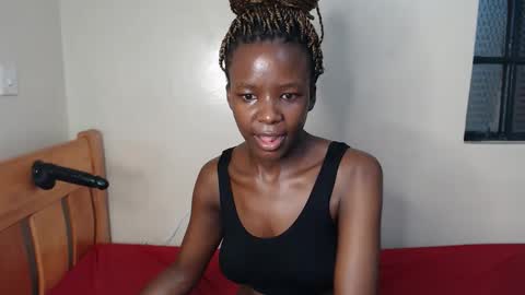 Snapshot of malia_latifa chatting on 02.19.26 lati online show from 02.19.26