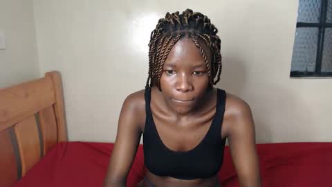 Snapshot of malia_latifa chatting on 02.19.26 lati online show from 02.19.26