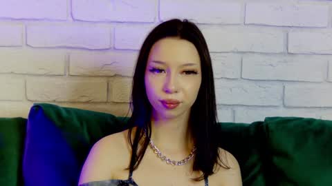 Snapshot of malialandre chatting on 02.02.25 Malialandre online show from 02.02.25