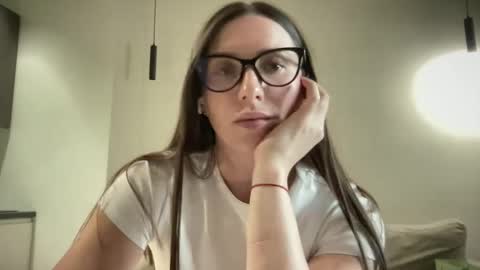 malina568708 online show from 04.19.26