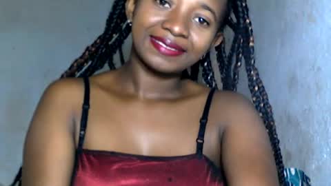 malinah01 online show from 12.14.24