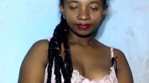 malinah01 online show from 12.27.24