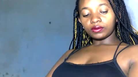 malinah01 online show from 01.06.25