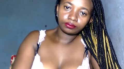 malinah01 online show from 01.07.25