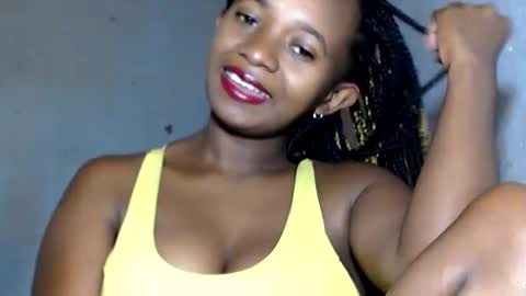 malinah01 online show from 01.12.25