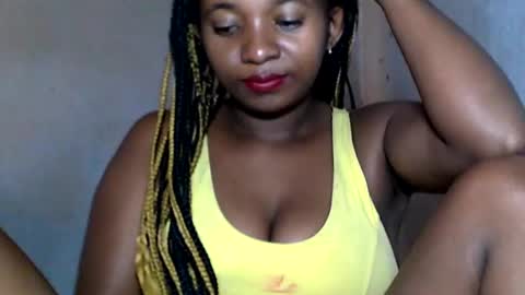 malinah01 online show from 01.12.25