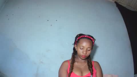 malinah01 online show from 09.15.25