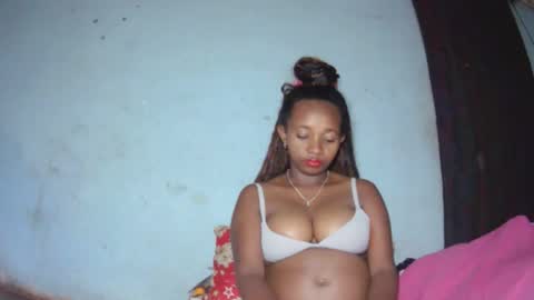 malinah01 online show from 09.24.25