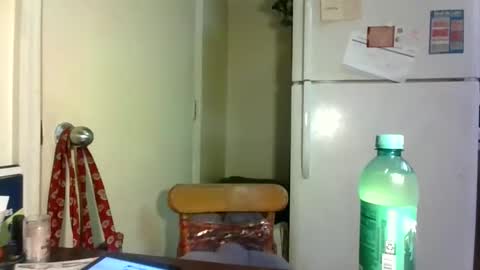 Snapshot of malinda702 chatting on 05.17.26 malinda702 online show from 05.17.26