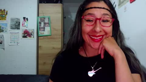 Malishka  online show from 11.02.25