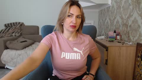 mallinia online show from 02.01.26