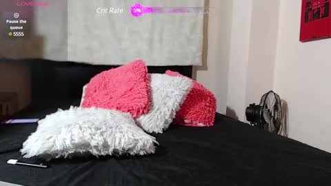 Snapshot of malory_golosa chatting on 01.06.25 Malory online show from 01.06.25