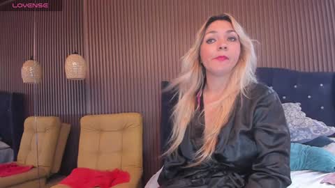 Snapshot of malorysweet chatting on 01.24.25 MalorySweet online show from 01.24.25