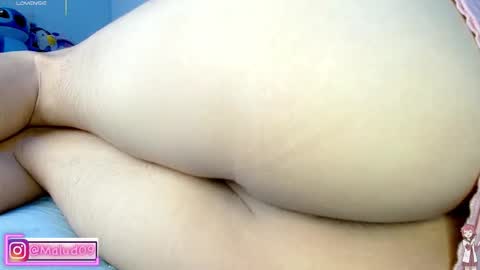 Snapshot of malud_09 chatting on 09.30.25 online show from 09.30.25