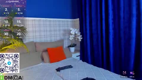 malvinadream online show from 10.19.25