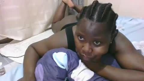 mamasita2023 online show from 12.08.24