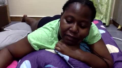 Snapshot of mamasita2023 chatting on 10.23.25 mamasita2023 online show from 10.23.25