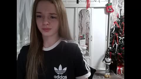 Mamie Trish online show from 12.16.24