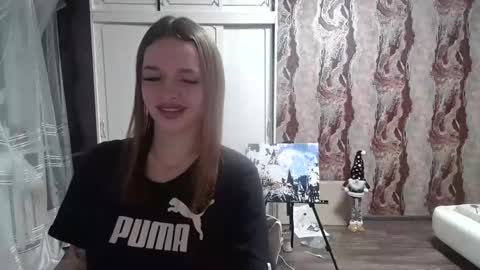 Mamie Trish online show from 01.29.25