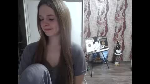 Mamie Trish online show from 02.26.25