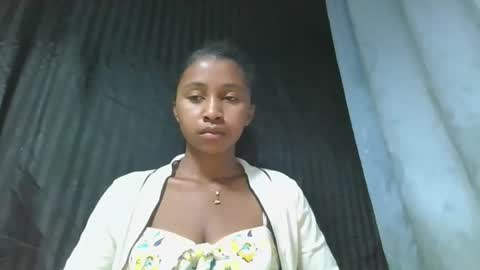 mamieriela online show from 04.22.26