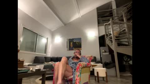 man38110 online show from 02.02.25