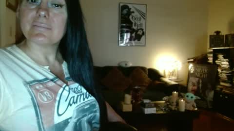 Snapshot of mandaloriangirlsfight chatting on 09.23.25 mandaloriangirlsfight online show from 09.23.25