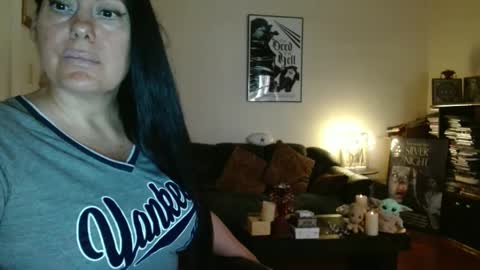 Snapshot of mandaloriangirlsfight chatting on 09.27.25 mandaloriangirlsfight online show from 09.27.25