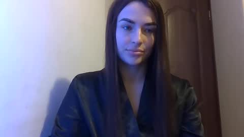 Snapshot of mandibrooks chatting on 10.17.25 MandiBrooks online show from 10.17.25