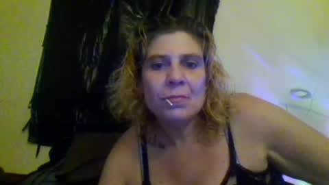 Snapshot of mandilube39 chatting on 06.27.26 mindy22 online show from 06.27.26
