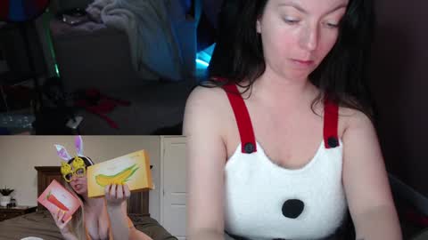 Snapshot of mandybabyxxx chatting on 12.15.24 MandyBabyXXX online show from 12.15.24