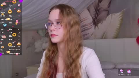 Snapshot of mandymilson chatting on 02.20.25 Mandy online show from 02.20.25