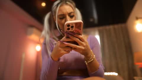 Anto Lovense is Active My pleasure is in your hands Private is Open online show from 09.28.25