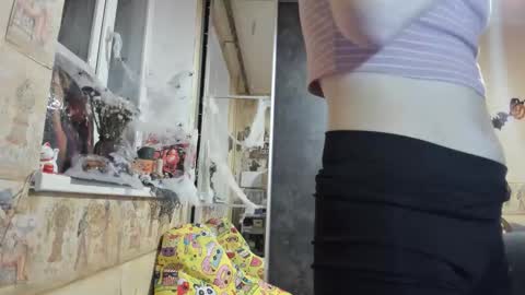 Mandy online show from 10.14.25