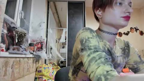 Mandy online show from 10.15.25