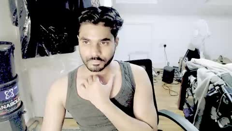 manewild online show from 04.05.26