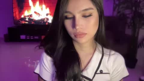 Snapshot of manika21 chatting on 03.01.25 monika online show from 03.01.25