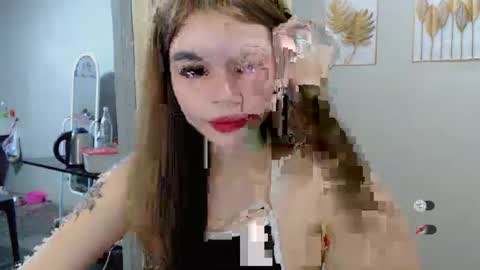 Snapshot of manilynforyou chatting on 09.17.25 manilynforyou online show from 09.17.25