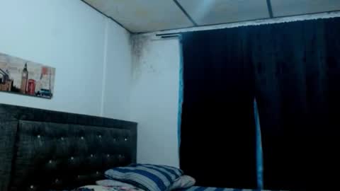 Snapshot of manolofitt chatting on 12.14.24 Manolo online show from 12.14.24