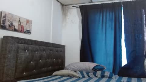 Snapshot of manolofitt chatting on 01.22.25 Manolo online show from 01.22.25