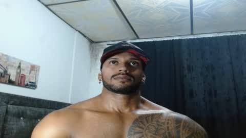 Snapshot of manolofitt chatting on 01.24.25 Manolo online show from 01.24.25