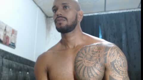 Snapshot of manolofitt chatting on 01.31.25 Manolo online show from 01.31.25