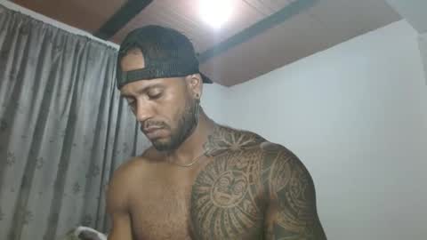 Snapshot of manolofitt chatting on 09.18.25 Manolo online show from 09.18.25