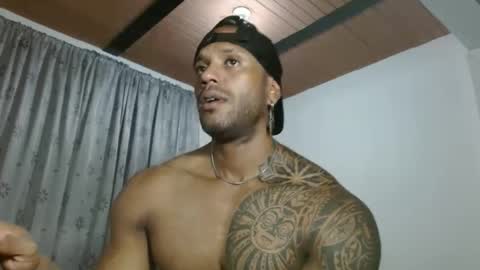 Snapshot of manolofitt chatting on 09.19.25 Manolo online show from 09.19.25