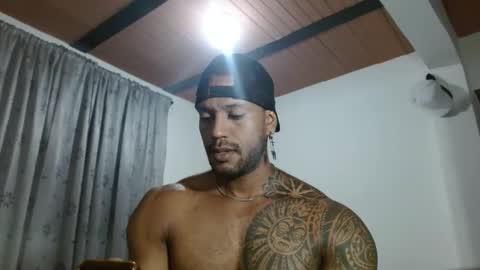 Snapshot of manolofitt chatting on 09.27.25 Manolo online show from 09.27.25