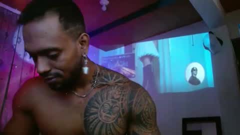 Snapshot of manolofitt chatting on 10.09.25 Manolo online show from 10.09.25