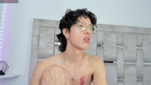 Manuel online show from 12.21.24