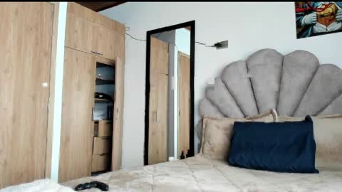 manucute 23  online show from 04.12.26