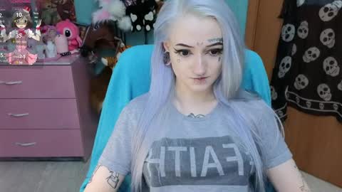 Manuela online show from 03.27.26